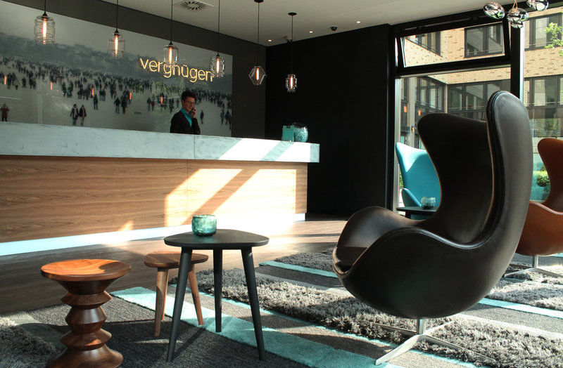 Motel One Hamburg-Alster Exterior photo